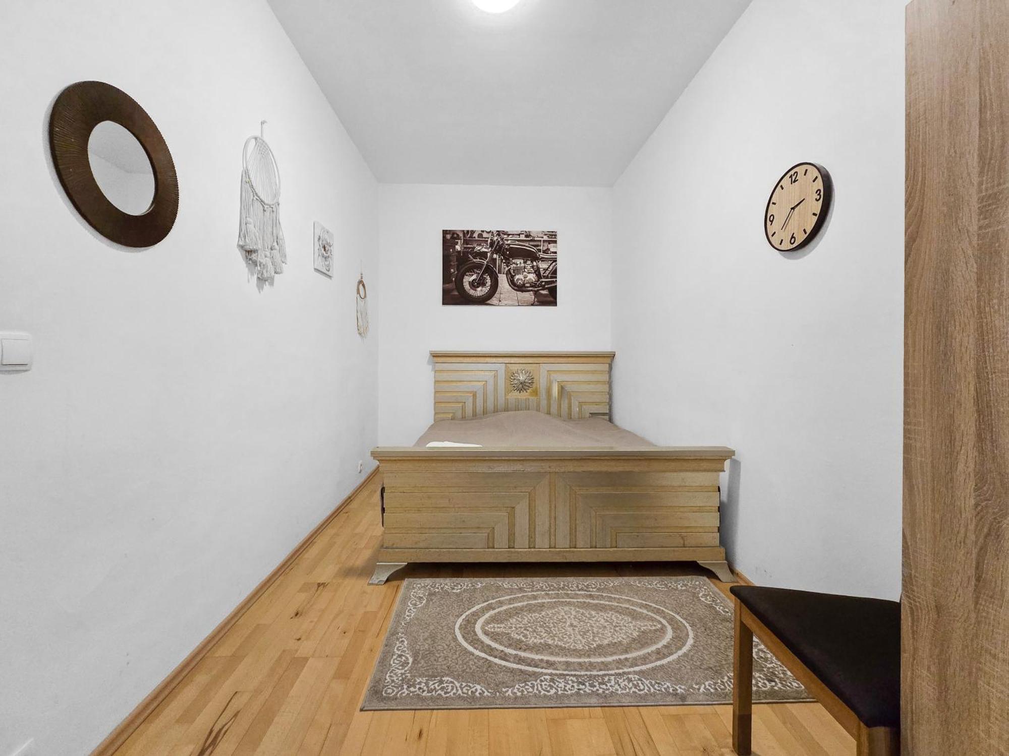 Three King-Size Beds, Three Bedrooms Vienna Exterior photo